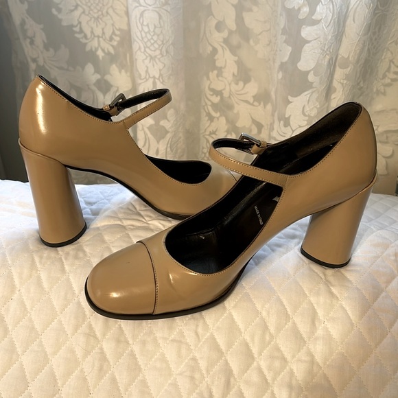 Prada vintage mary jane heels, EU 37. Pre-owned. - Picture 11 of 12